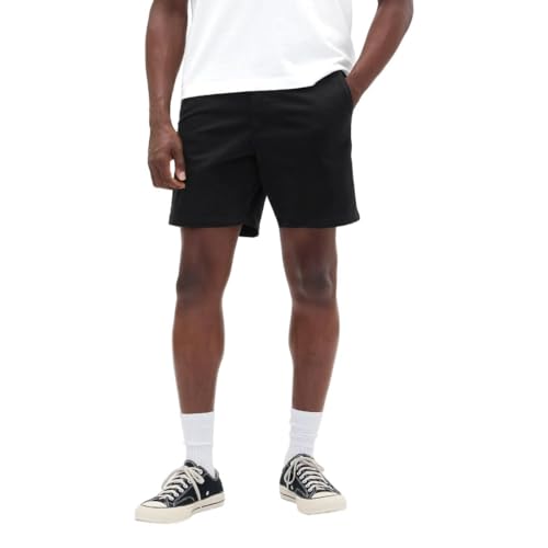 Image of Gap Men Solid Regular Fit Mid Rise Shorts