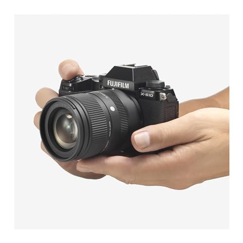 Sigma 18-50mm f2.8 DC DN Fujifilm X Lente Sigma 18-50 mm f2.8 destinada a cámaras Fujifilm X. Ofrece versatilidad en un rango focal amplio, ideal para fotografía y video. Compacta y ligera, es perfecta para fotógrafos en movimiento. Su apertura constante f2.8 permite excelentes resultados en condiciones de poca luz. Compatible con diversas aplicaciones creativas, esta lente es una excelente opción para mejorar tu equipo. - Fernando Cortés Sigma 18-50mm f2.8 DC DN Fujifilm X Lente Sigma 18-50 mm f2.8 destinada a cámaras Fujifilm X. Ofrece versatilidad en un rango focal amplio, ideal para fotografía y video. Compacta y ligera, es perfecta para fotógrafos en movimiento. Su apertura constante f2.8 permite excelentes resultados en condiciones de poca luz. Compatible con diversas aplicaciones creativas, esta lente es una excelente opción para mejorar tu equipo. - Fernando Cortés
