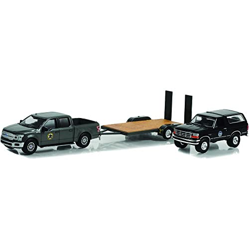 Greenlight 31150-C Hollywood Hitch & Tow Series 11 - Yellowstone 2018 F-150 Montana Livestock Association 1:64