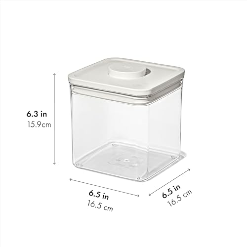 Image of OXO Pet POP Container - 2.8 Qt /2.6 L