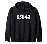 05842 zip design for VT men and women in brush lettering. No need for anyone to ask, where you from? Represent your area with this homage to 05842 neighborhood design. Greensboro Bend 05842 makes a great gift idea for birthday, Mother's Day, Father's...