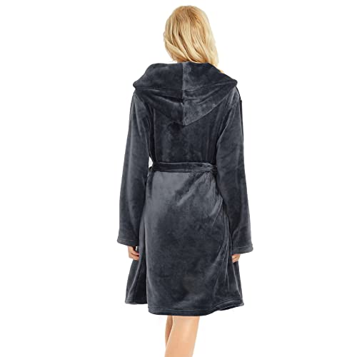 Image of U2SKIIN Women Hooded Fleece Robe, Short Plush Robes for Womens With Hood Soft Warm Spa Bathrobe