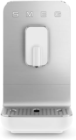 Smeg BCC11WHMEU bean-to-cup machine with Dampffunktion white