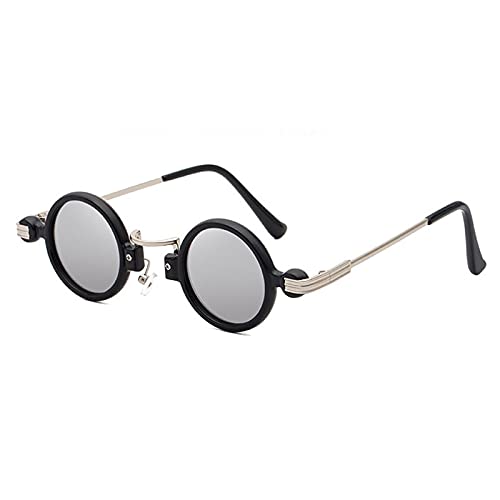 Lunettes de soleil pour femmes rétro : votre alliée style en terrasse de café
