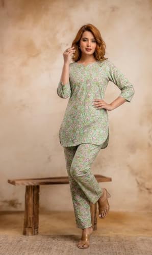 Image of Women's Pure Cotton Printed Night Suit,Top and Relaxed Pajama Set, Stylish Sleepwear