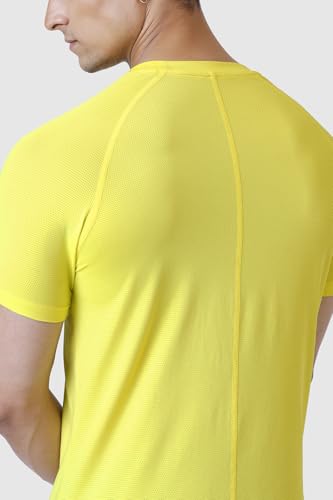 Image of FUAARK Men Solid Round Neck Slim Fit Tshirt