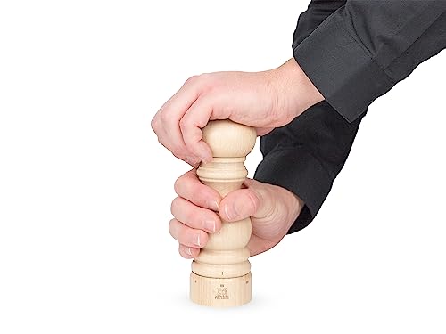 PEUGEOT - Paris u'Select 18 cm Pepper Mill - 6 Predefined Grind Settings - Made with PEFC Certified Wood - Made in France - Natural Colour
