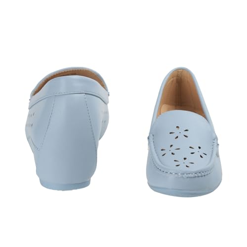 Image of Metro Women Synthetic Leather Loafer