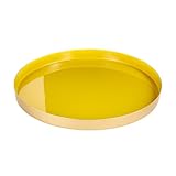 plateau jaune moutarde Dimensions parfaites pour chaque espace : avec ses 32 x 32 x 2 cm, ce plateau offre un équilibre parfait entre praticité et impact visuel. Assez large pour contenir des objets décoratifs ou servir avec style, mais compact pour s'adapter également aux tables basses, consoles ou étagères de cuisine.