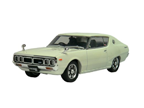 Amazon | DISM 1/43 KGC110 ケンメリ スカイライン HT 2000GT ホワイト