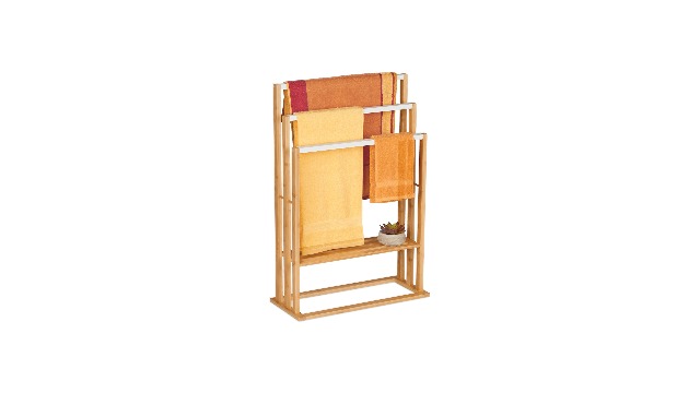 Relaxdays Porta Asciugamani Da Terra In Bambù - 82x54x24 Cm, 3 Bracci, Autoportante, Marrone - Foto 6