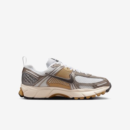 Nike Vomero 5 Big Kids' Shoes (Metallic Pewter/Parachute Beige/White/Medium Ash)3