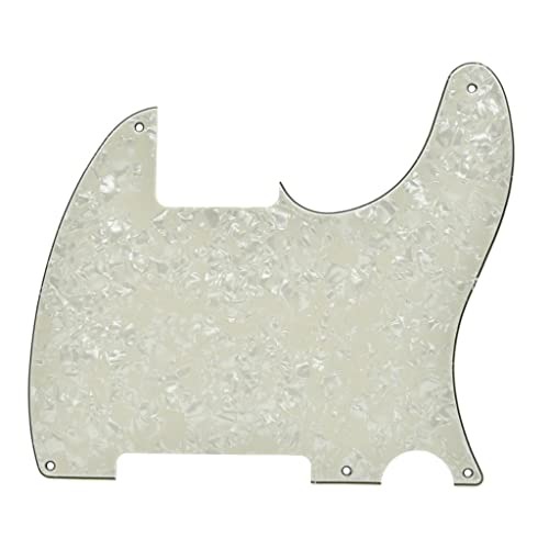 Materiale: plastica (il battipenna è coperto da una pellicola protettiva originale).