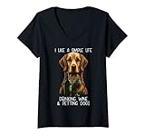 Photo Gallery donna labrador i like a simple life drinking wine petting dogs maglietta con collo a v Photo Gallery donna labrador i like a simple life drinking wine petting dogs maglietta con collo a v