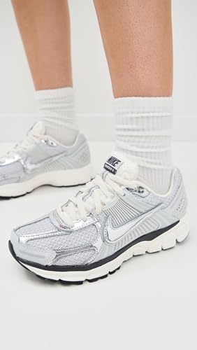 Image of Nike Womens W Zoom Vomero 5 M
