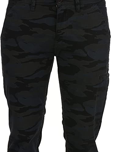 Image of Pepe Jeans Men's Mid Rise Relaxed Pants /Trousers