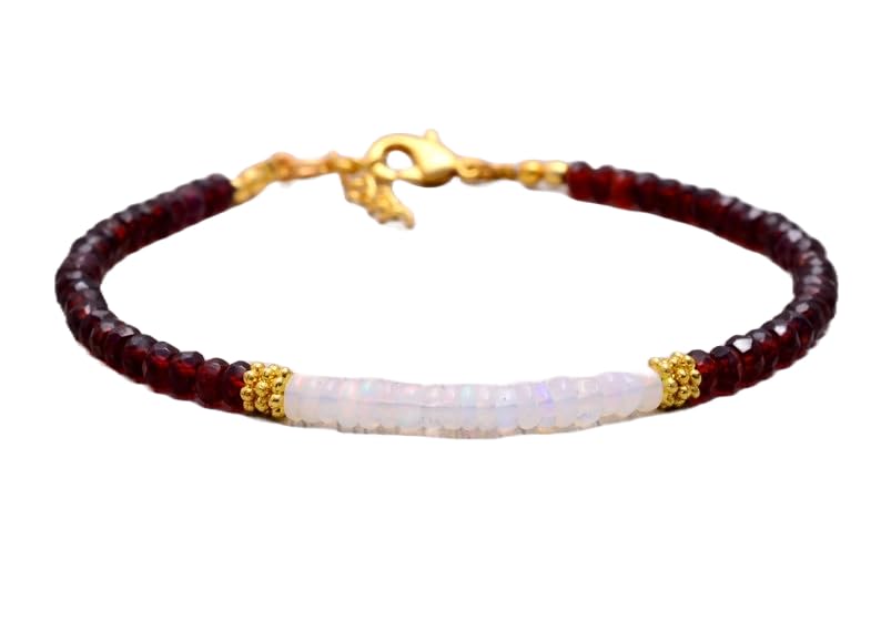 Bracelet empilable grenat et opale fine pour un style bohème chic au quotidien