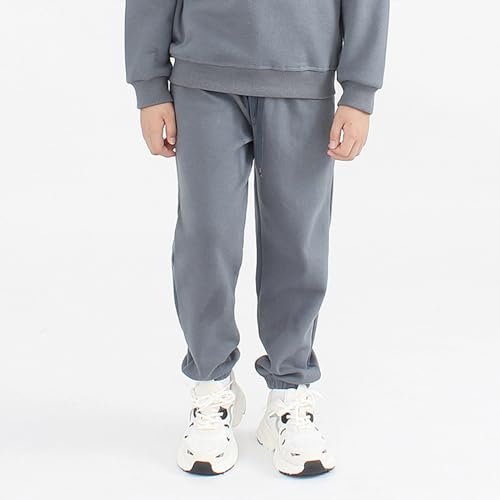 Boys' and Girls' Solid Jogger Sweatpants with Pockets Warm Kids' Trousers Casual Jogging Pants for Everyday Wear3