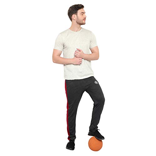 Image of Men's Regular Fit Trackpants