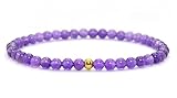 ECHTES AMETHYST EDELSTEINARMBAND: Der Amethyst hat eine reinigende Wirkung auf den Geist. Alle überflüssigen Gedanken und Empfindungen werden durch den Amethyst vertrieben. Die Konzentration wird dadurch gestärkt und die Objektivität des Denkens gefördert, wodurch auch das Entscheidungsvermögen verbessert wird. Wahrnehmungen wie auch Erfahrungen können mit der Hilfe des Amethyst leichter bewältigt, und Lernschwierigkeiten, Prüfungsangst, Kummer oder Trauer aufgelöst werden.