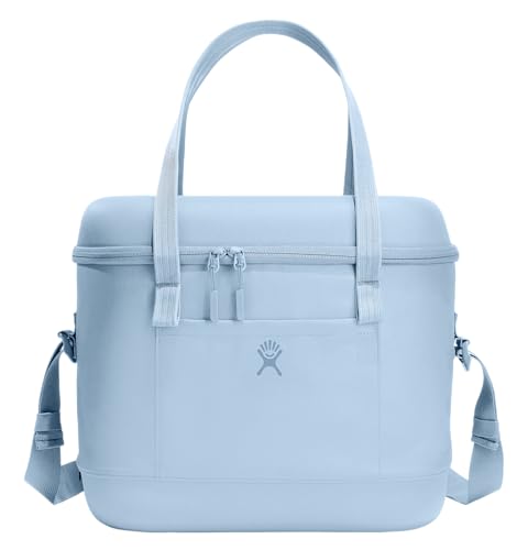Image of Hydro Flask Cooler Bag - Insulated Portable Soft Cooler - 20 L Capacity in Surf Blue