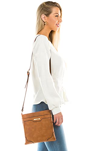 Image of Medium Size Solid Modern Classic Crossbody Bag with Gold Plate
