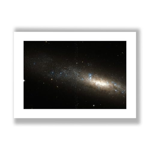 Lámina Hubble NGC 4144 semibrillante de Spiffing Prints: acabado artístico premium