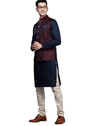 Image of DIWAS BY MANYAVAR Men Kurta Jacket Set