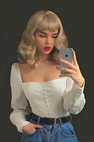Perruque blonde pin-up Cora : l'excellence rétro des années 50 à frange courte