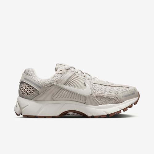 Image of Nike Womens W Zoom Vomero 5 M