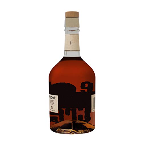 Pike Creek 10 Year Old Canadian Whisky | 70cl | 43 Percent | Finished in Rum Barrels | Soft and Smooth | Serve Neat or in Cocktails | Ideal for Gifting