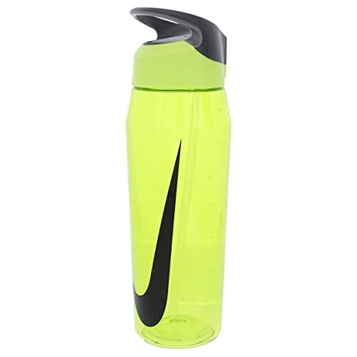 Nike Training Hypercharge Straw Bottle 32oz Volt/Black/Black One Size