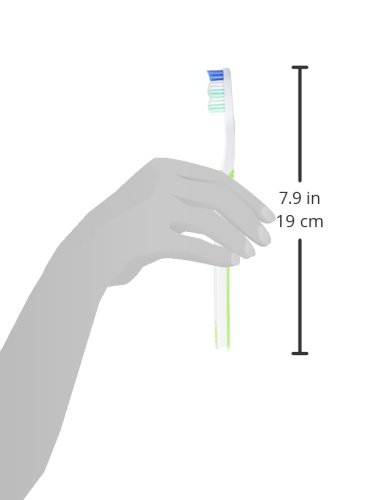 Side view of Oral-B Healthy Clean toothbrush with dimensions