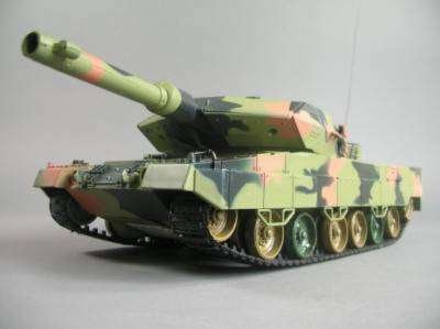efaso Czołg HL Leopard II A5 M 1:24 - RC czołg z funkcją strzelania i światłem modelarstwo pojazd łańcuchowy czołg skala 1:24! Z amunicją i silnikiem Power