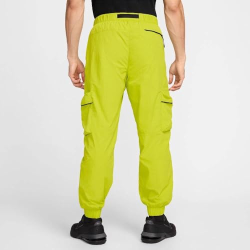Tech Woven Cargo Pants2