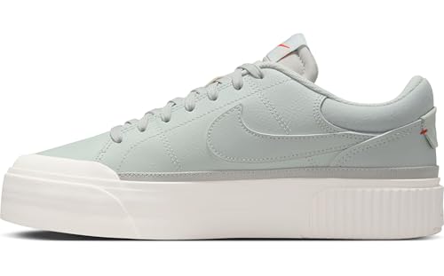 Image of Nike Women Lace Up Running Shoes