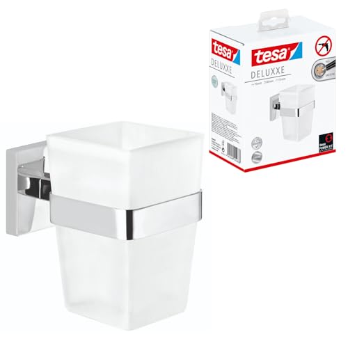 tesa DELUXXE Zahnputzbecher mit Halterung - Becher aus Milchglas, verchromte Wandhalterung - zur Wandbefestigung ohne Bohren - 70mm x 100mm x 113mm