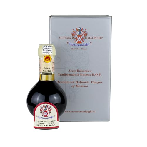 Qualità certificata DOP – Aceto Balsamico Tradizionale di Modena DOP affinato oltre 12 anni secondo il metodo storico delle acetaie modenesi. Prodotto d’eccellenza realizzato esclusivamente con mosto cotto e maturato in piccole botti di legni pregiati, nel rispetto del disciplinare del Consorzio.