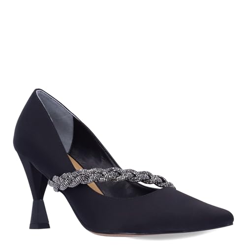 J. Renee Nyomee Black 8 M (B)