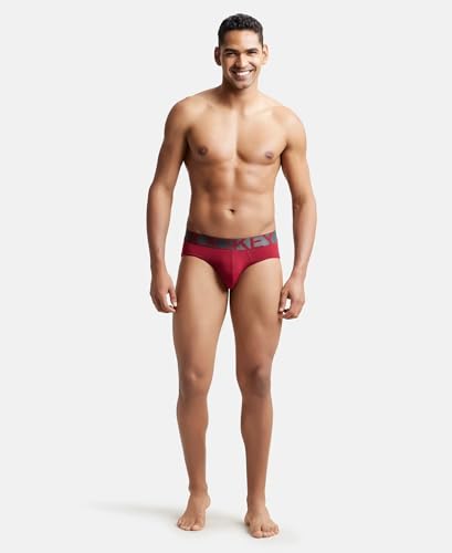 Image of Jockey IC27 Men's Tactel Microfiber Elastane Stretch Solid Brief with Moisture Move Treatment
