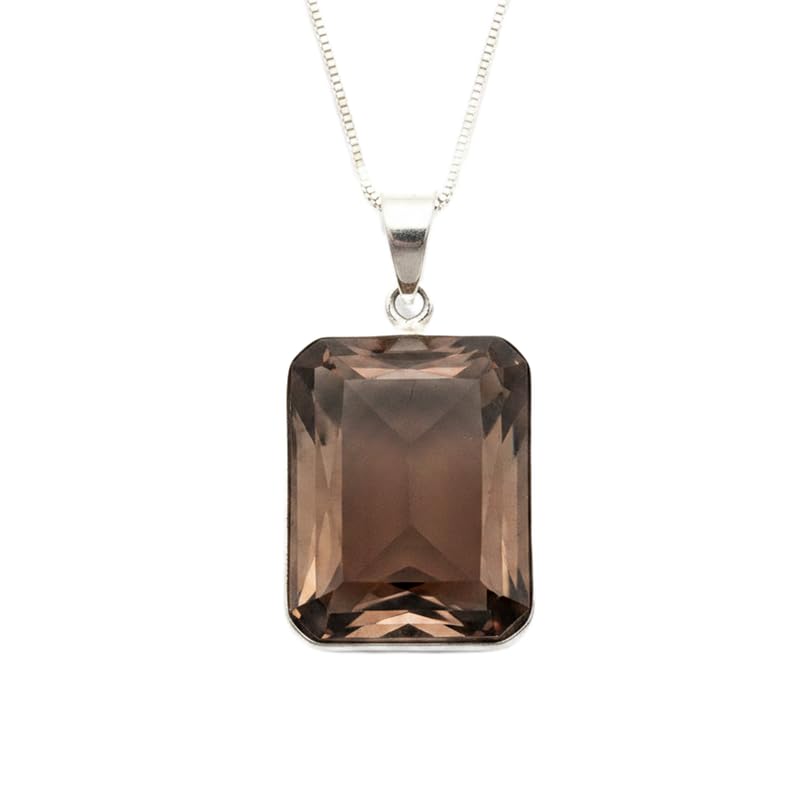 Collier en quartz fumé facetté de haute qualité et sa maille câble
