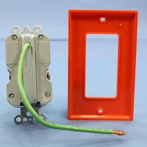#US Orange Isolated Ground Surge Receptacle Outlet 15A 8281-IGO