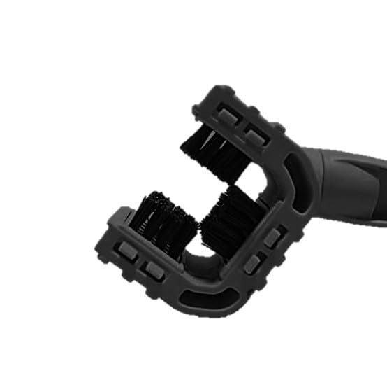 Image of YAMAHA Yamahalube Chain Lube, Chain Clean, & Chain Clean Brush, Chain Lubrication, 120 Ml