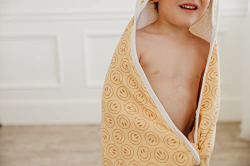 Image of Copper Pearl Hooded Bath Towels Premium Knit /Terry Cloth Baby Towels with Hood, Pockets, and Cool Designs - Great to Gift and Make Bath Time Fun - Baby Bath Towel, Vance
