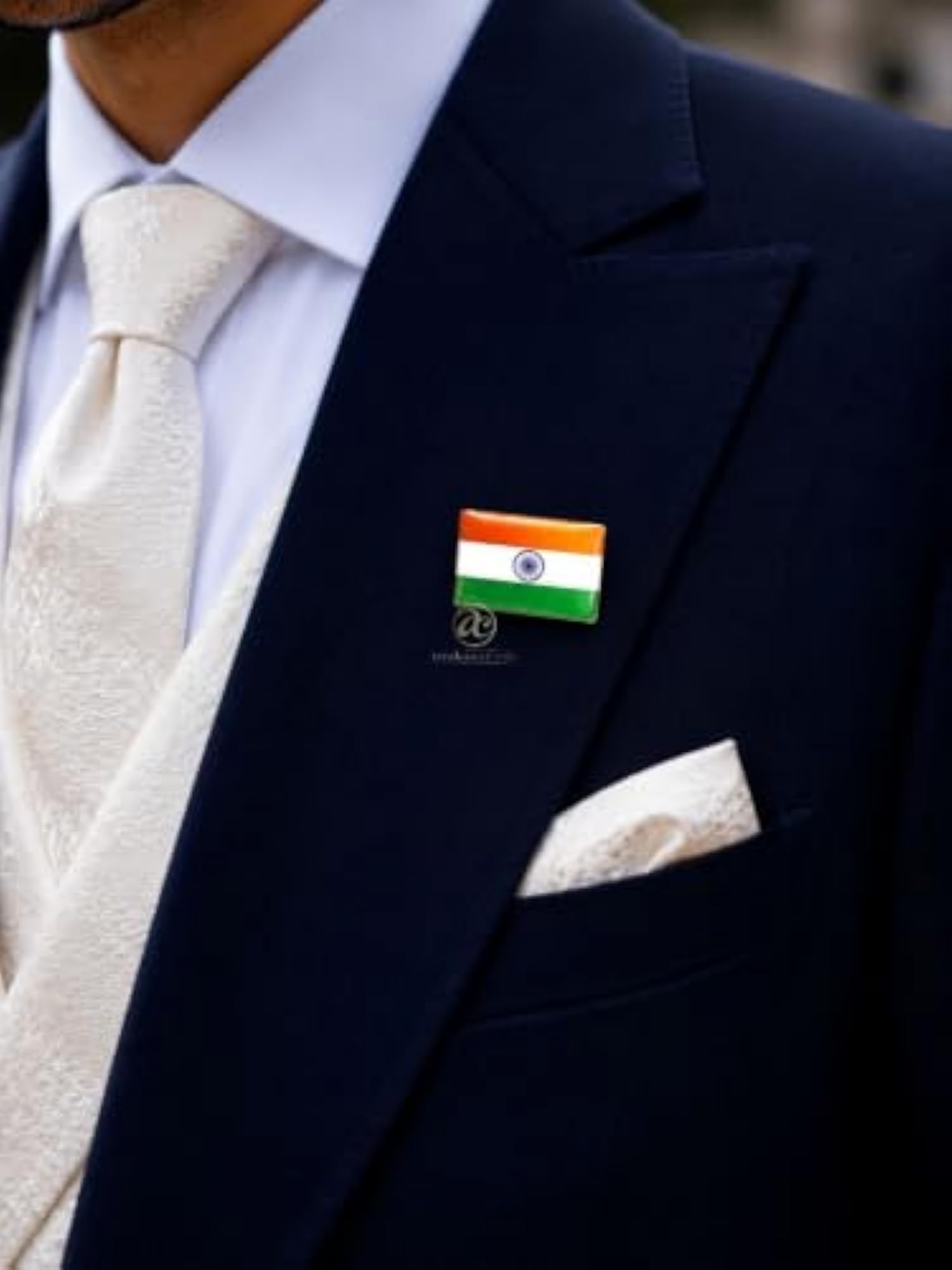 Indian Flag Magnetic Brooch for Men, Patriotic Accessory