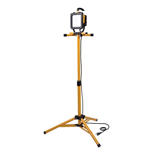 HALO All-Pro LED Portable Worklight with Telescoping Tripod, 46-Inch, 300-watt Equivalent, 2600 Lumens, Yellow