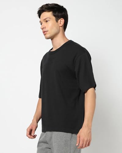 Image of Gap Men Oversize Fit Short Sleeves Crew Neck T-Shirt