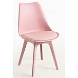 Versátil . Es una silla ideal para diversos espacios del hogar: Comedor, salón y cocina. También destaca para completar bares, hoteles y restaurantes.
