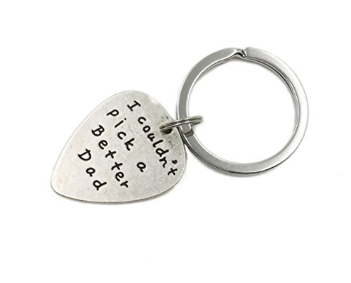 Charm.L Grace Father's Vintage Keychain Quote Guitar Pick I Couldn't Pick a Better Dad
