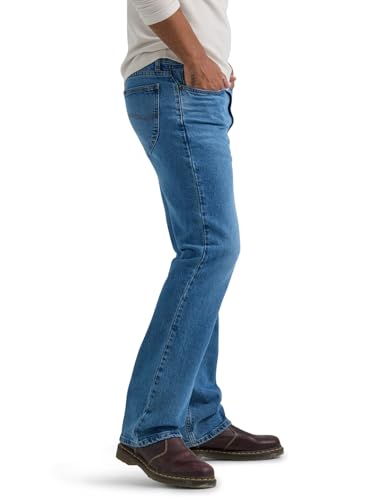 Image of Lee Men's Legendary Regular Boot Jean